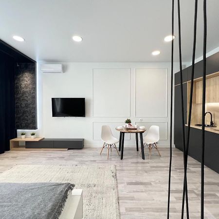 Апартаменты LUX Павлодар Экстерьер фото